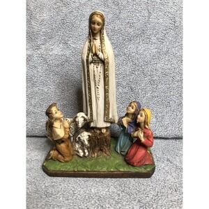 Our Lady of Fatima Statue Standing On Stump Children Italy 8"